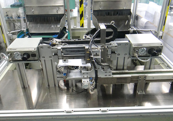 Automatic feeding dispensing machine